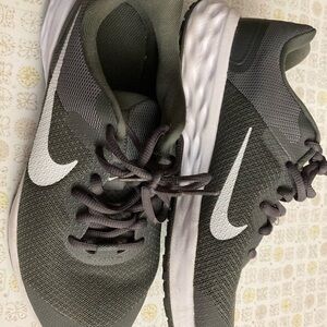 Nike Dark Gray Sneakers